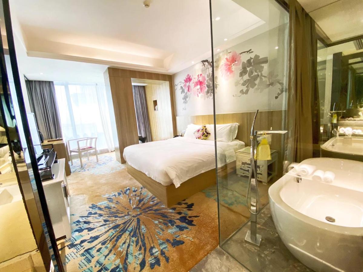 Paco Hotel Tаojin Metro Guangzhou - Free Shuttle Bus For Centen Fair Exteriör bild