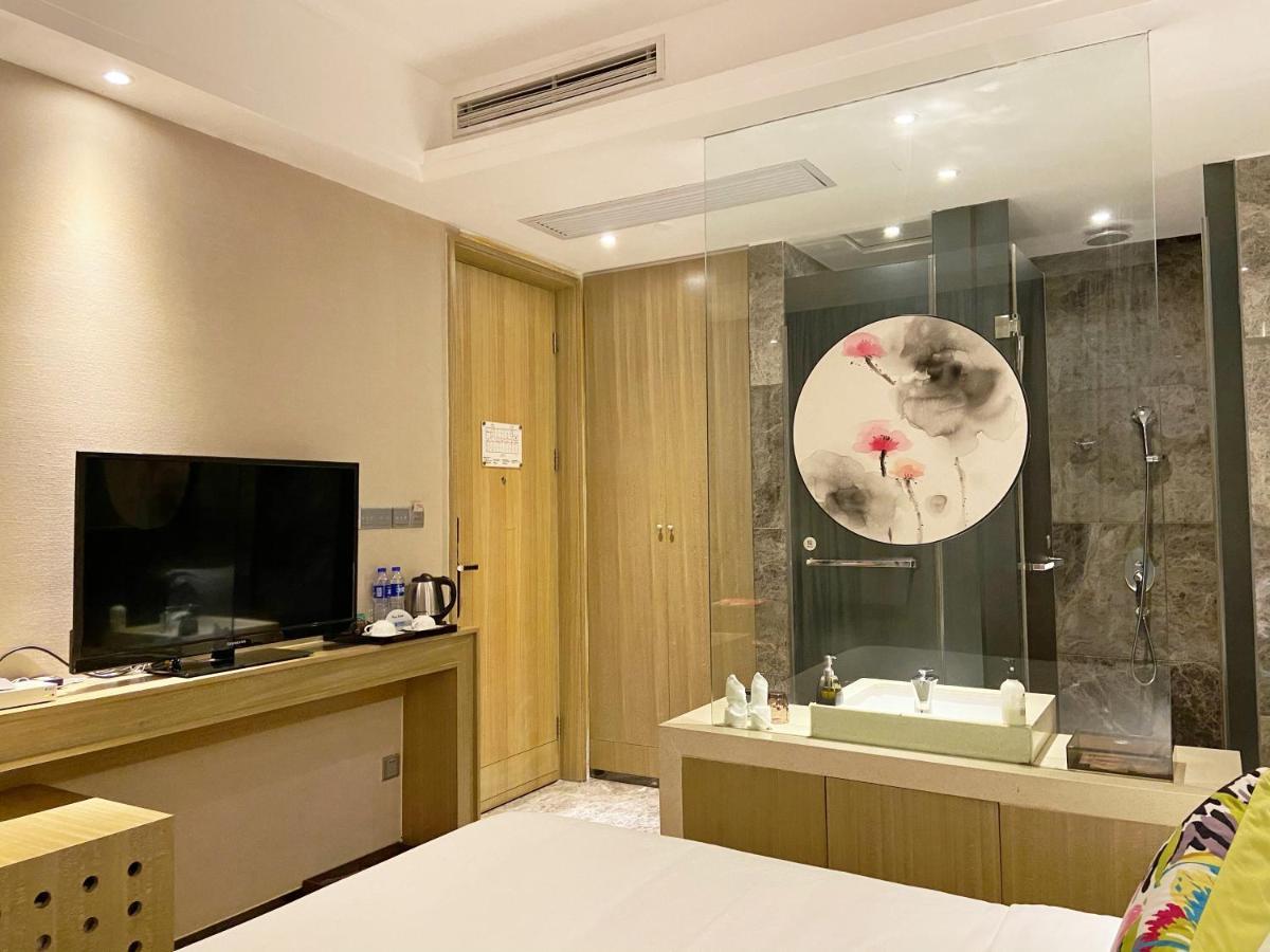 Paco Hotel Tаojin Metro Guangzhou - Free Shuttle Bus For Centen Fair Exteriör bild