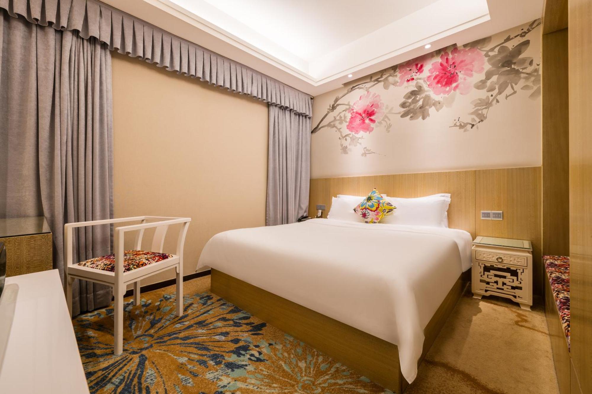 Paco Hotel Tаojin Metro Guangzhou - Free Shuttle Bus For Centen Fair Exteriör bild
