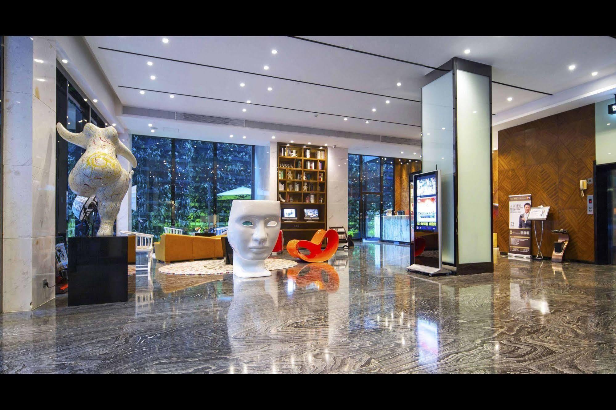Paco Hotel Tаojin Metro Guangzhou - Free Shuttle Bus For Centen Fair Exteriör bild